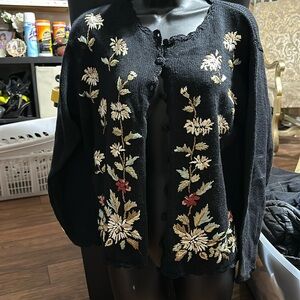 So cute vintage sweater